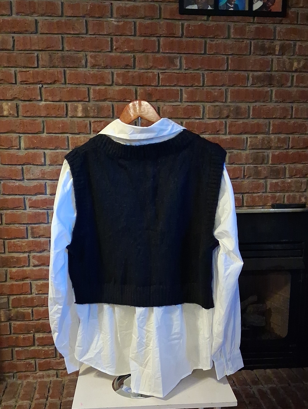 Jacquie The Label V-Neck Knit Sweater/shirt Combo. NWT - Picture 2 of 8
